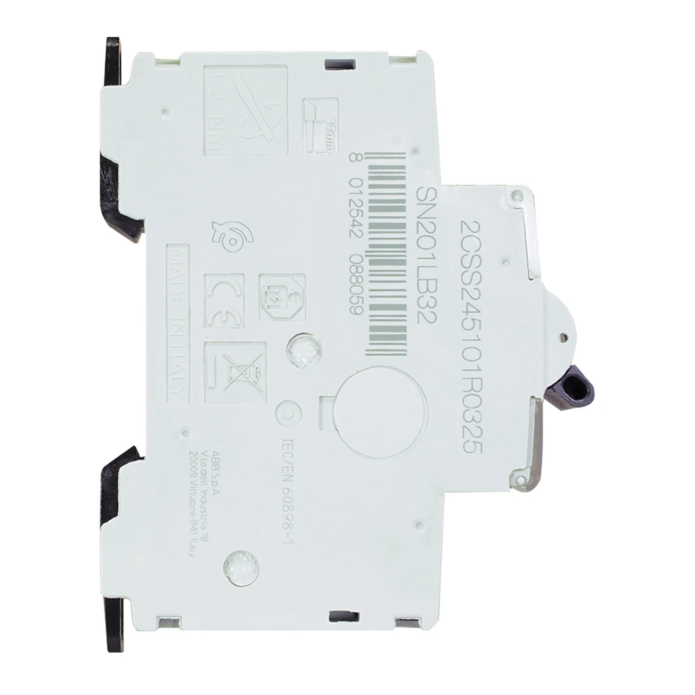 Miniatuur van ABB installatieautomaat 1-polig+nul 32A B-kar (SN201 L-B32)