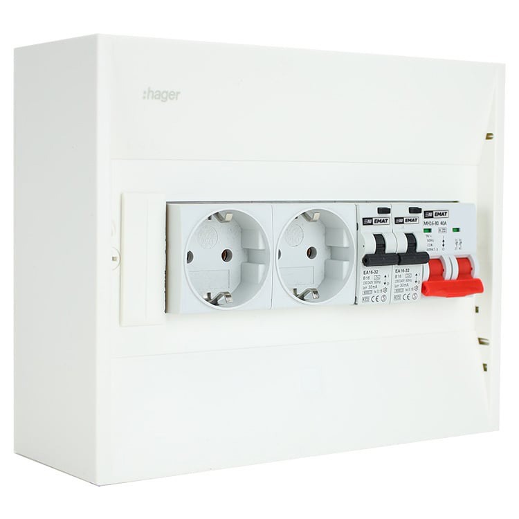 Miniatuur van EMAT PV-verdeler 2x B16 alamat met 2x WCD en hoofdschakelaar (PV0007)