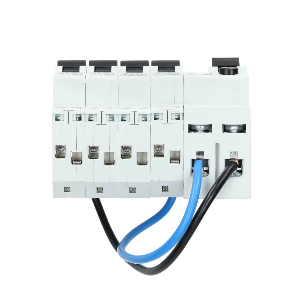 Miniatuur van EMAT uitbreidingsset 1 aardlekschakelaar 2P 40A, 4 installatieautomaat 1P+N 16A B-Kar (85015003)