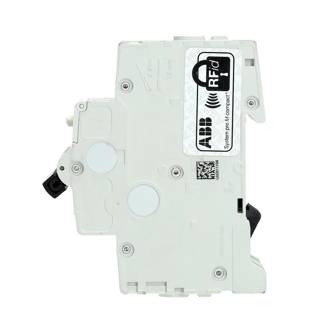 Miniatuur van ABB aardlekautomaat 1-polig+nul 20A B-kar 300mA (DS201 B20 A300)