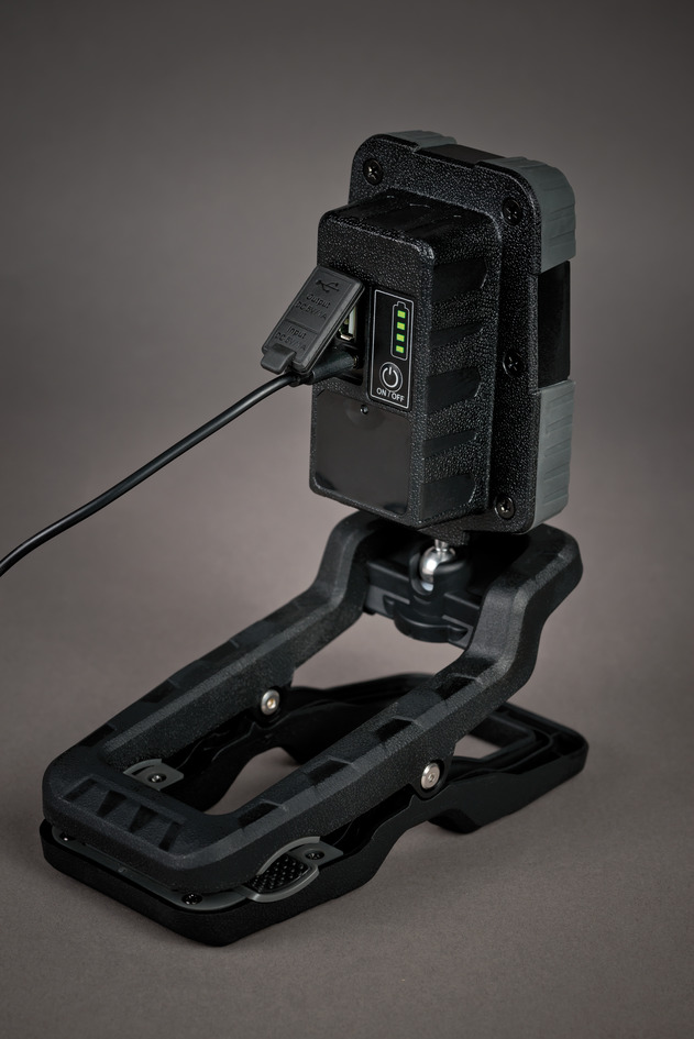 Miniatuur van BRENNENSTUHL mobiele LED-werkspot met accu en montageclip 950lm - CL 1050 MA (1173070010)