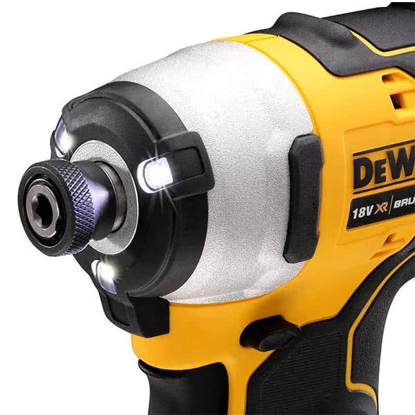 Miniatuur van DeWALT accu slagschroevendraaier 205Nm 18V XR 2x5.0Ah in TSTAK koffer (DCF887P2-QW)