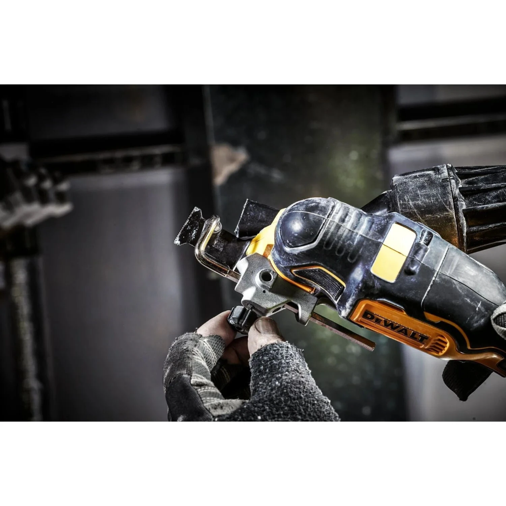 Miniatuur van DeWALT accu multitool DW met accessoires 18V basic body in TSTAK koffer (DCS356NT-XJ)
