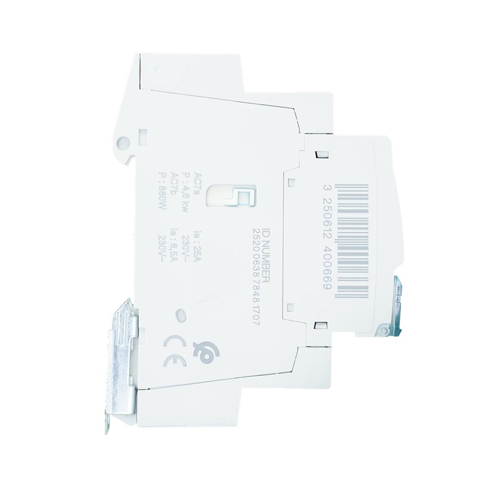 Miniatuur van Hager magneetschakelaar 230V 25A 2 maak (ESC225)