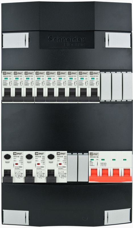 Miniatuur van EMAT Schneider groepenkast 9 groepen 3 fase 220x380 (BxH)