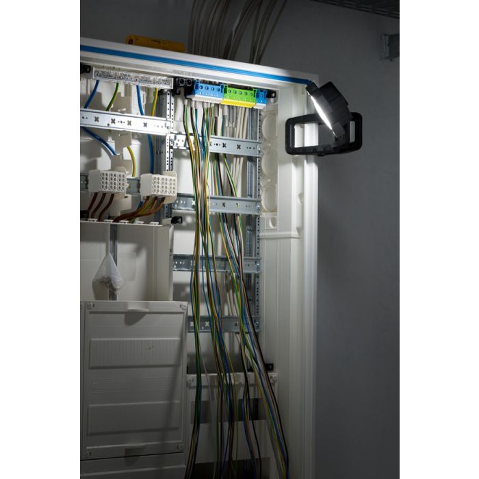 BRENNENSTUHL mobiele LED-werkspot met accu en montageclip 950lm - CL 1050 MA (1173070010)